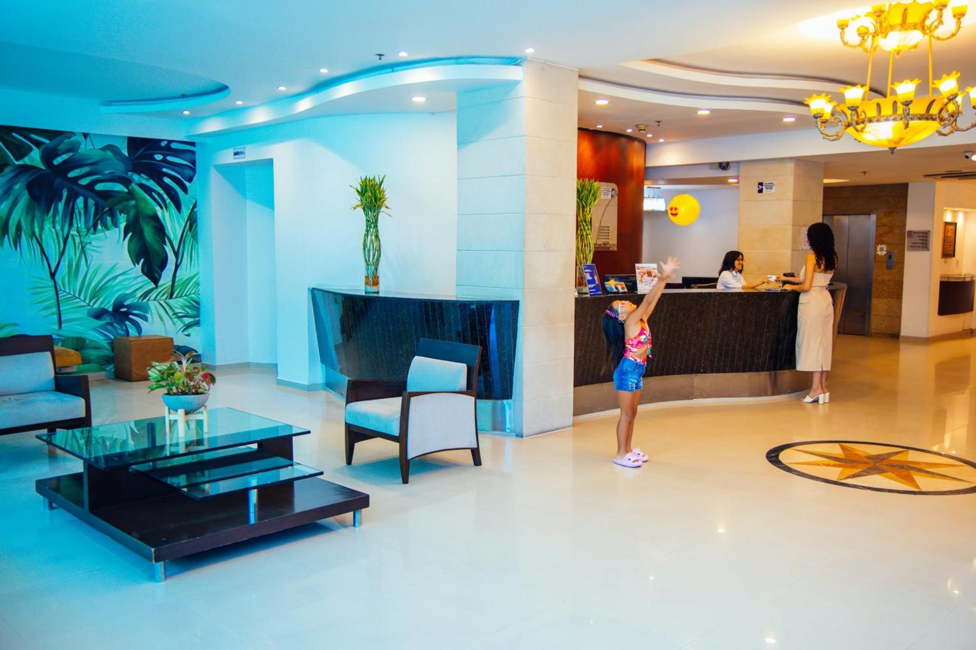 Hotel Plaza Las Americas 卡利 外观 照片