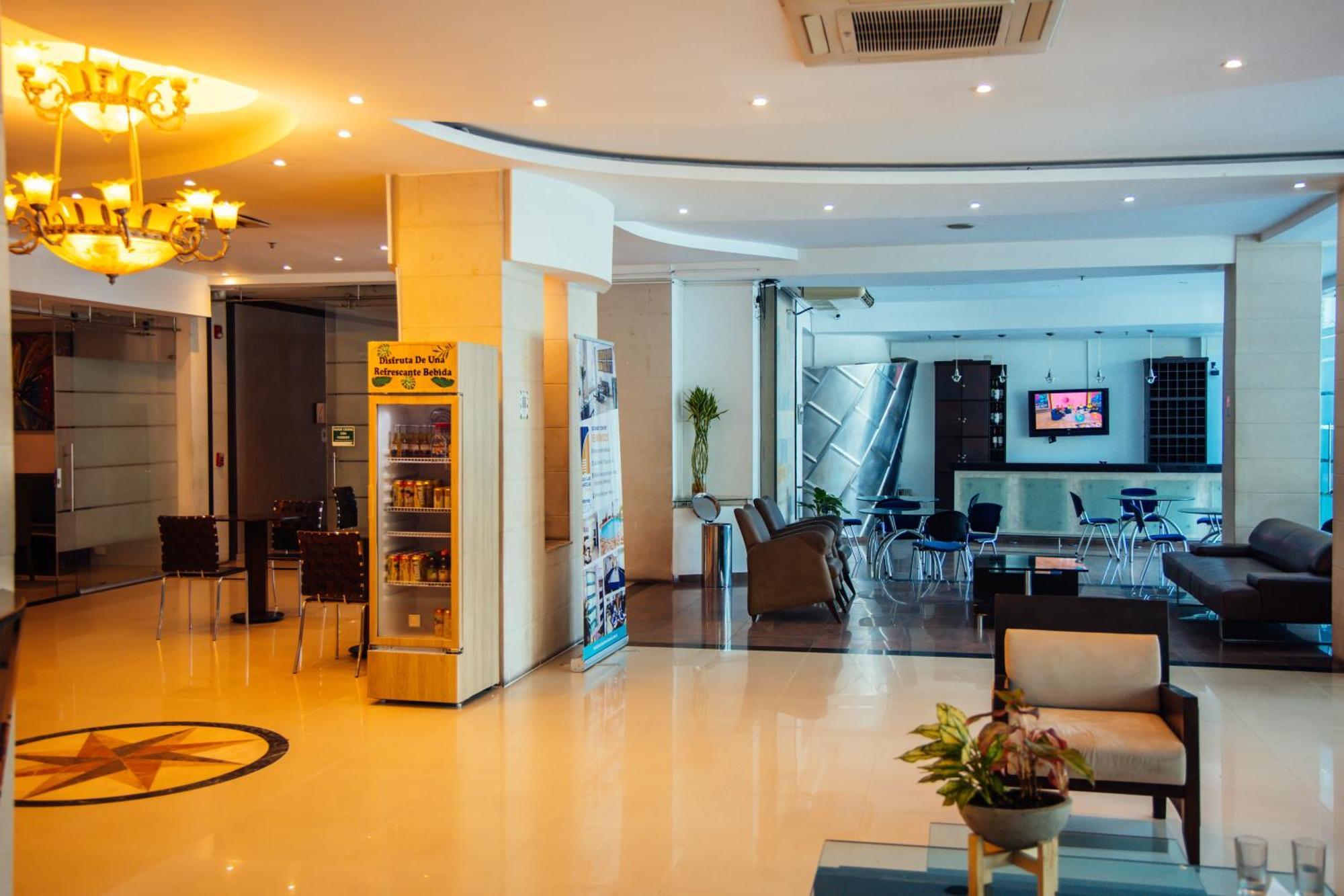 Hotel Plaza Las Americas 卡利 外观 照片
