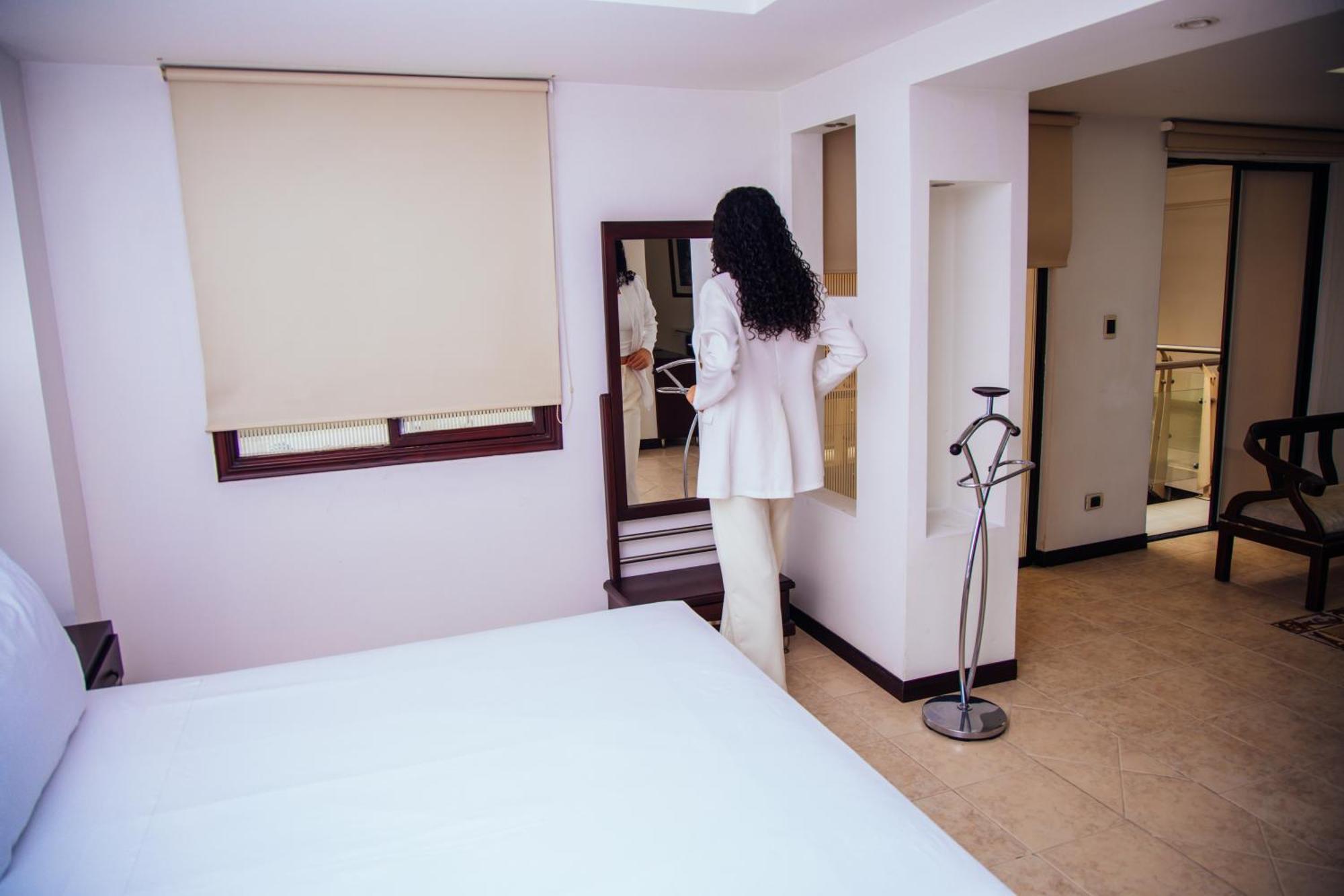 Hotel Plaza Las Americas 卡利 外观 照片